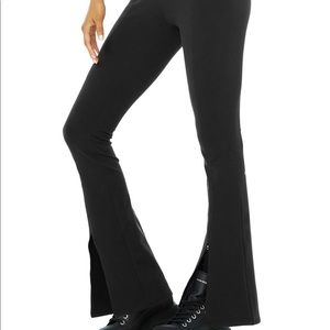 Alo Yoga Flutter Airbrush Legging size XXS